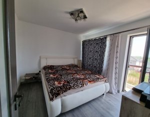 Maison 4 chambres à vendre dans Dezmir, zone Centru