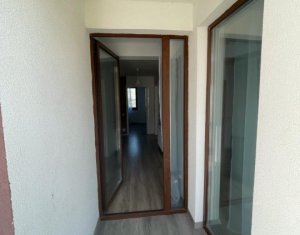 Maison 4 chambres à vendre dans Floresti, zone Centru