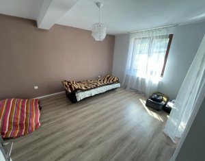 Maison 4 chambres à vendre dans Floresti, zone Centru