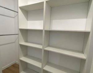 Lakás 2 szobák eladó on Floresti