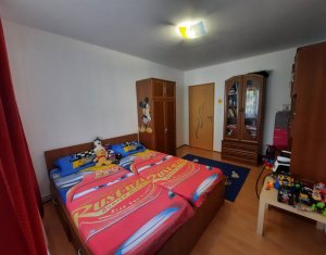 Appartement 3 chambres à vendre dans Cluj-napoca, zone Manastur
