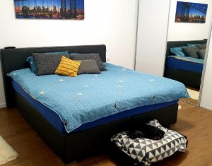 Maison 4 chambres à vendre dans Chinteni