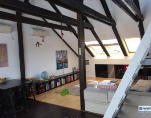 Appartement 3 chambres à vendre dans Cluj-napoca, zone Buna Ziua