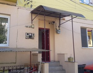 Bureau à vendre, 45m2 dans Cluj-napoca, zone Centru