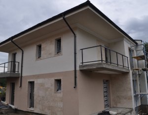 Maison 5 chambres à vendre dans Cluj-napoca, zone Manastur
