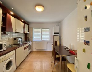 Appartement 3 chambres à louer dans Cluj-napoca