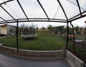 Ház 5 szobák eladó on Chinteni