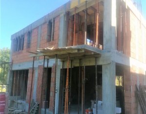 Maison 4 chambres à vendre dans Cluj-napoca, zone Manastur