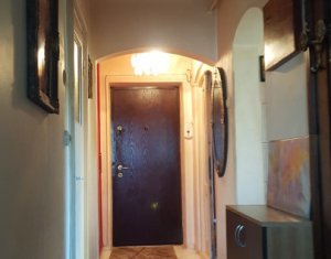 Appartement 3 chambres à vendre dans Cluj-napoca, zone Manastur