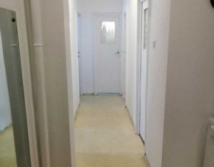 Appartement 3 chambres à vendre dans Cluj-napoca, zone Marasti