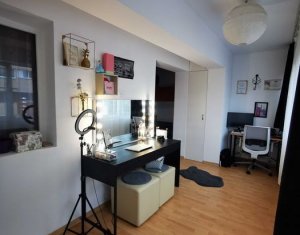 Appartement 3 chambres à vendre dans Cluj-napoca, zone Marasti