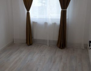 Appartement 3 chambres à vendre dans Cluj-napoca, zone Manastur
