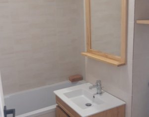 Appartement 3 chambres à vendre dans Cluj-napoca, zone Manastur