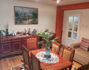 Appartement 3 chambres à vendre dans Cluj-napoca, zone Centru