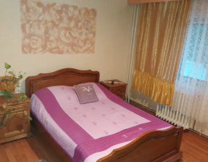 Appartement 3 chambres à vendre dans Cluj-napoca, zone Centru