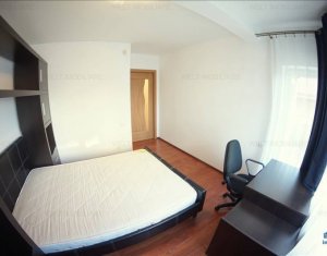Appartement 3 chambres à louer dans Cluj-napoca, zone Centru