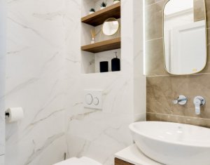 Appartement 4 chambres à louer dans Cluj-napoca, zone Centru