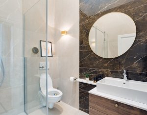 Appartement 4 chambres à louer dans Cluj-napoca, zone Centru