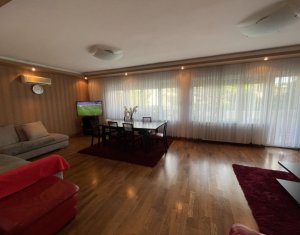 Maison 6 chambres à vendre dans Cluj-napoca