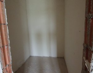Appartement 3 chambres à vendre dans Cluj-napoca, zone Sopor