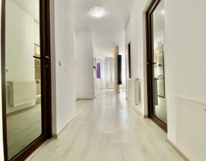 Appartement 3 chambres à vendre dans Floresti