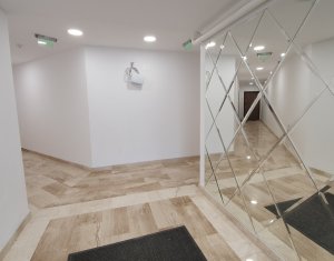 Appartement 3 chambres à vendre dans Cluj-napoca, zone Sopor