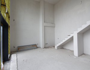 Appartement 3 chambres à vendre dans Cluj-napoca, zone Sopor