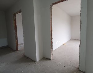 Appartement 3 chambres à vendre dans Cluj-napoca, zone Sopor