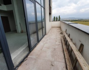 Appartement 3 chambres à vendre dans Cluj-napoca, zone Sopor