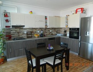 Appartement 3 chambres à vendre dans Cluj-napoca, zone Iris