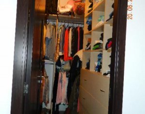 Appartement 3 chambres à vendre dans Cluj-napoca, zone Iris