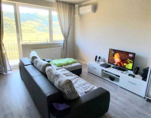 Lakás 2 szobák eladó on Floresti