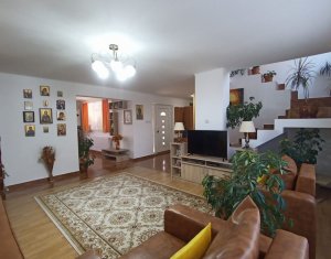 Maison 4 chambres à vendre dans Apahida