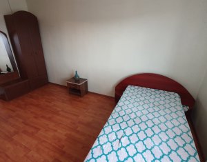 Lakás 3 szobák eladó on Floresti