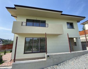 Maison 4 chambres à vendre dans Popesti, zone Centru