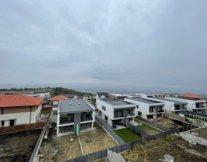 Maison 5 chambres à vendre dans Cluj-napoca, zone Iris