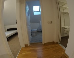 Appartement 3 chambres à vendre dans Cluj-napoca, zone Manastur