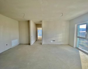 Lakás 3 szobák eladó on Floresti