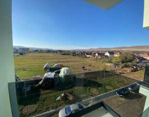 Lakás 3 szobák eladó on Floresti