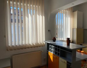Appartement 2 chambres à louer dans Cluj-napoca, zone Centru
