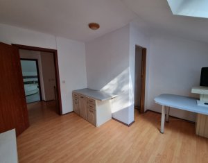 Ház 4 szobák kiadó on Cluj-napoca, Zóna Manastur