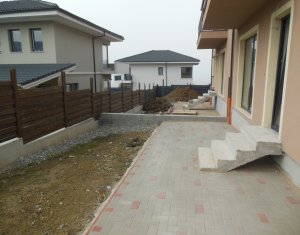 Ház 4 szobák eladó on Dezmir