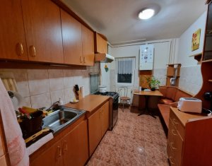 Appartement 3 chambres à vendre dans Cluj-napoca, zone Gheorgheni