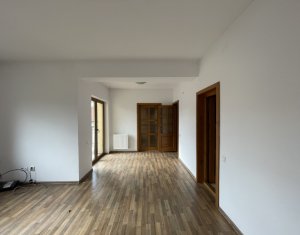 Ház 8 szobák kiadó on Cluj-napoca, Zóna Andrei Muresanu