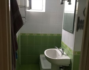 Lakás 4 szobák kiadó on Cluj-napoca, Zóna Manastur