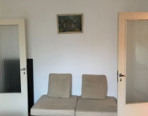 Lakás 4 szobák kiadó on Cluj-napoca, Zóna Manastur