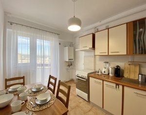 Appartement 3 chambres à louer dans Cluj-napoca, zone Zorilor