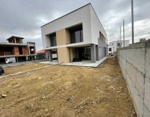 Maison 4 chambres à vendre dans Cluj-napoca, zone Iris