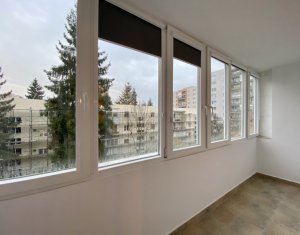 Appartement 3 chambres à louer dans Cluj-napoca, zone Manastur