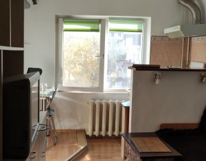 Studio à louer dans Cluj-napoca, zone Zorilor